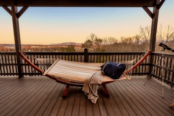 Open Skydeck with Spectacular View and Hot Tub